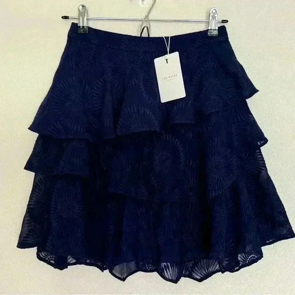 Ted Baker Tieri Embroidered Asymmetrical Mini Skirt SIZE 0 - Picture 3 of 6